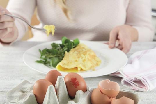 Nutritious meal containing eggs