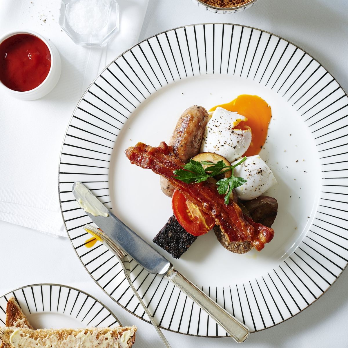 What Is A Full English Breakfast