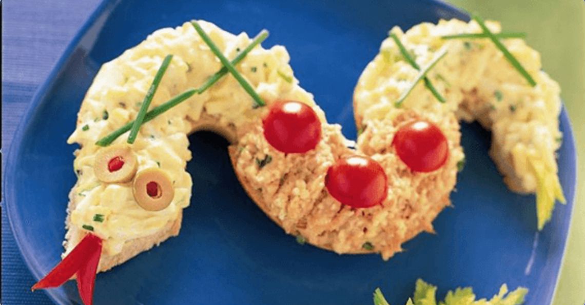 Bagel snake
