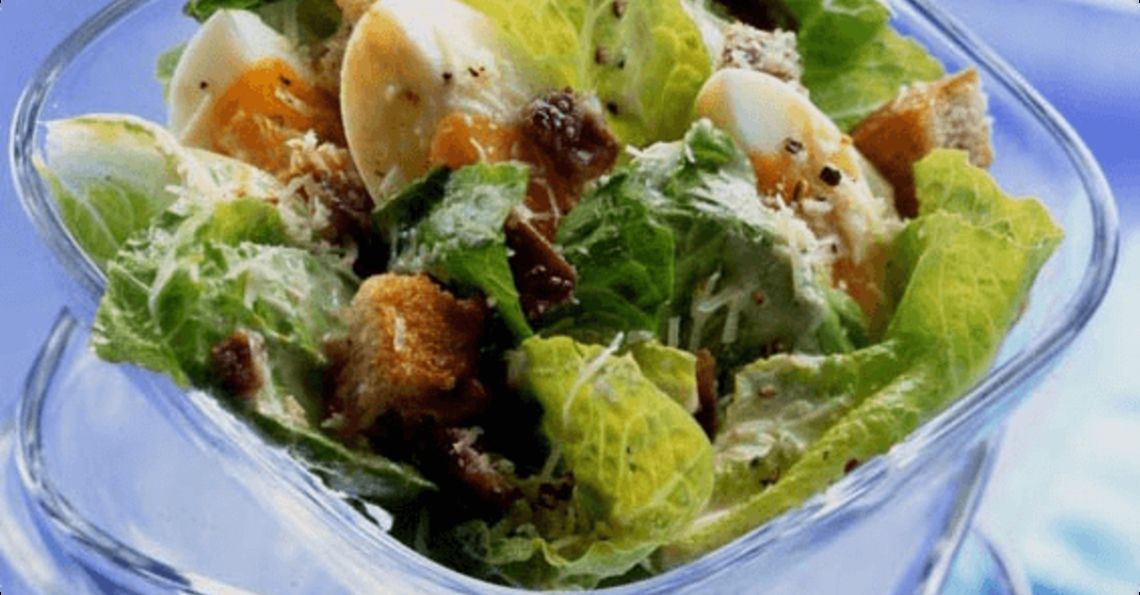 Egg caesar salad