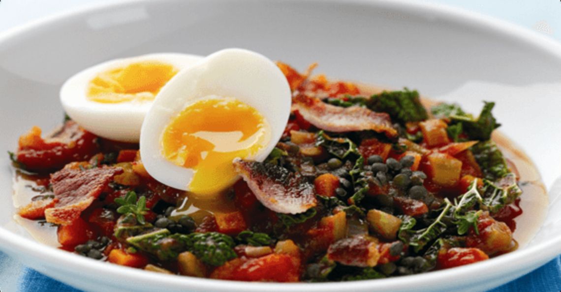 French-style lentils with egg