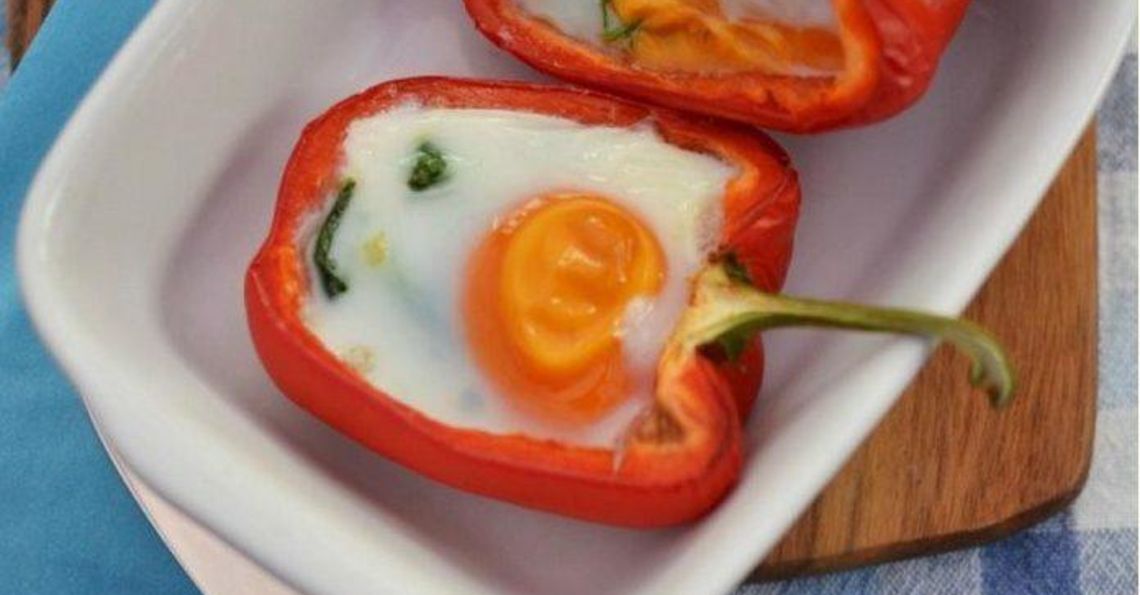 Baked eggs in peppers