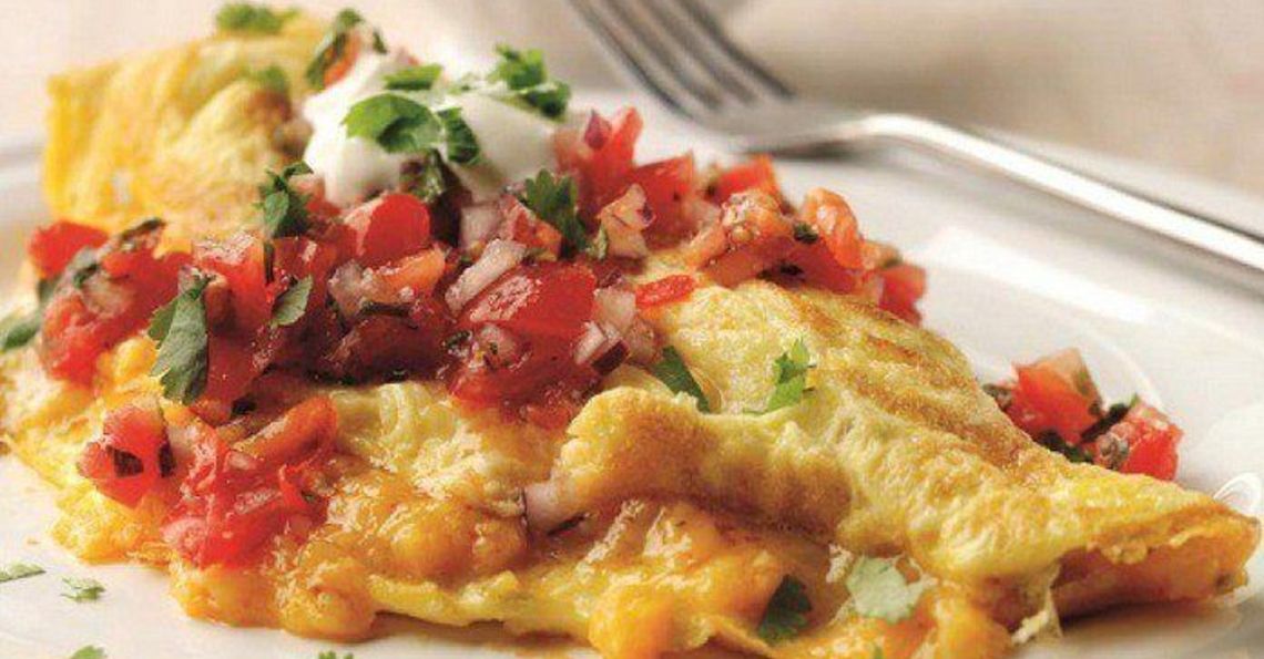 Chilli cheese & jalapeno omelette