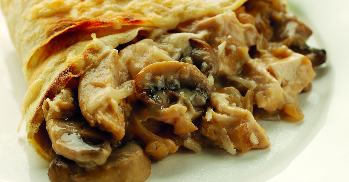 Chicken & mushroom crêpes