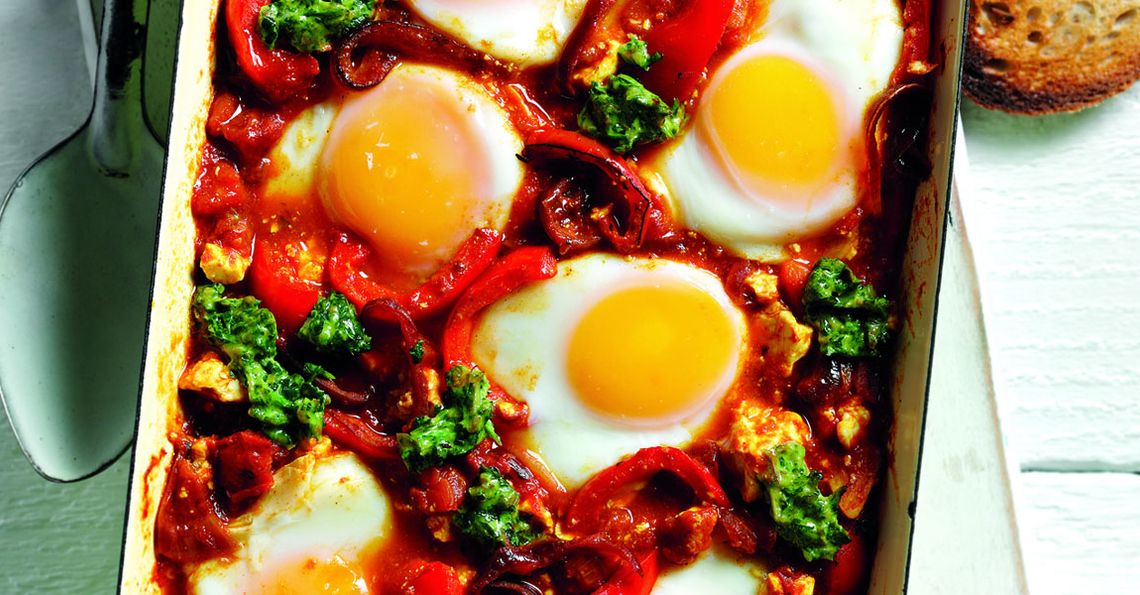 Shakshuka with feta and green salsa - quick one pot