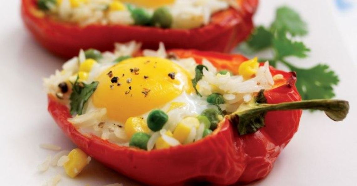 Baked rice-stuffed peppers