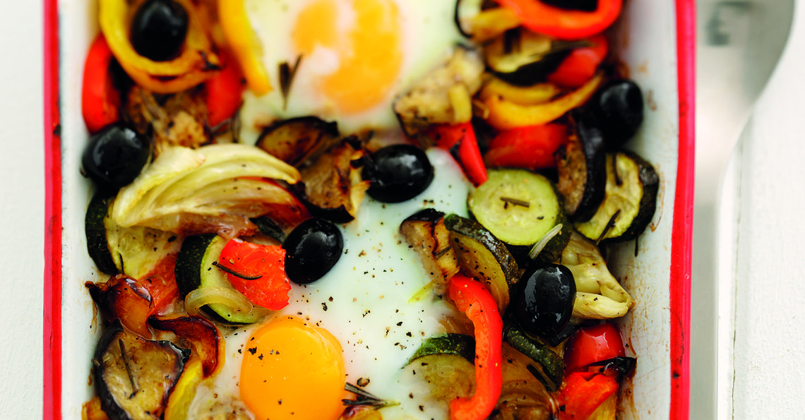 Low calorie baked eggs with roasted Mediterranean vegetables