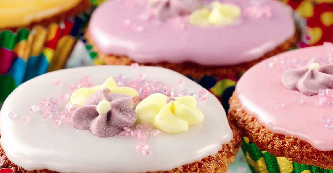 Mini Easter cakes