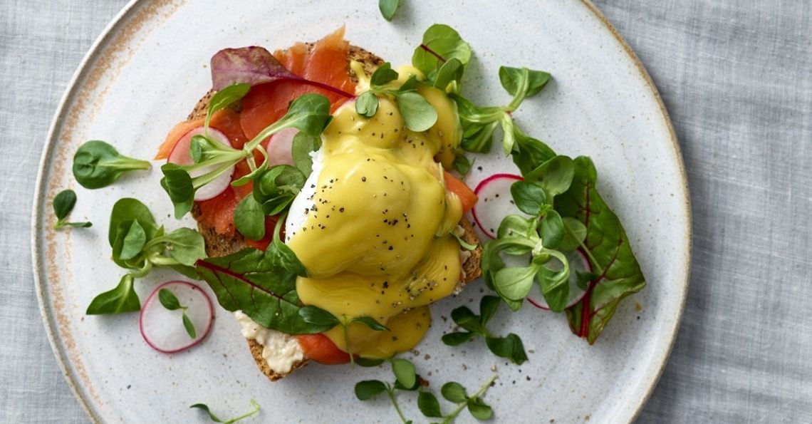 Eggs royale