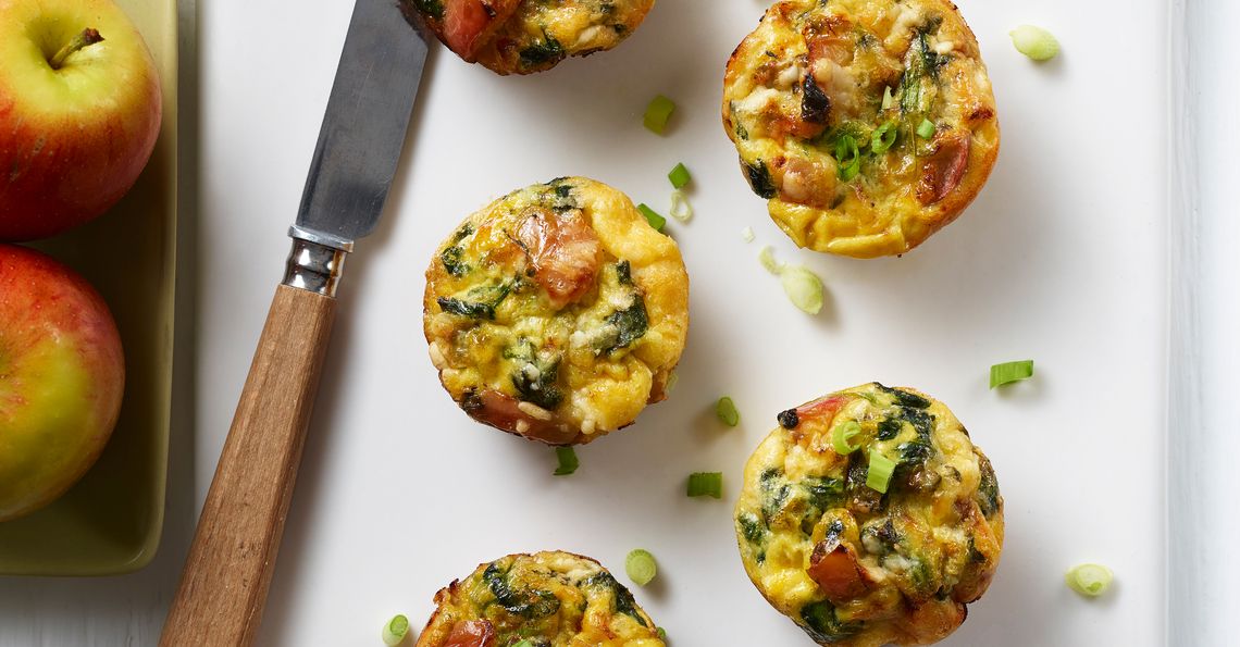 Rhiannon Lambert's cheesy apple and spinach breakfast egg muffin