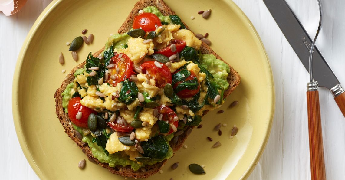 Spinach and avocado scramble