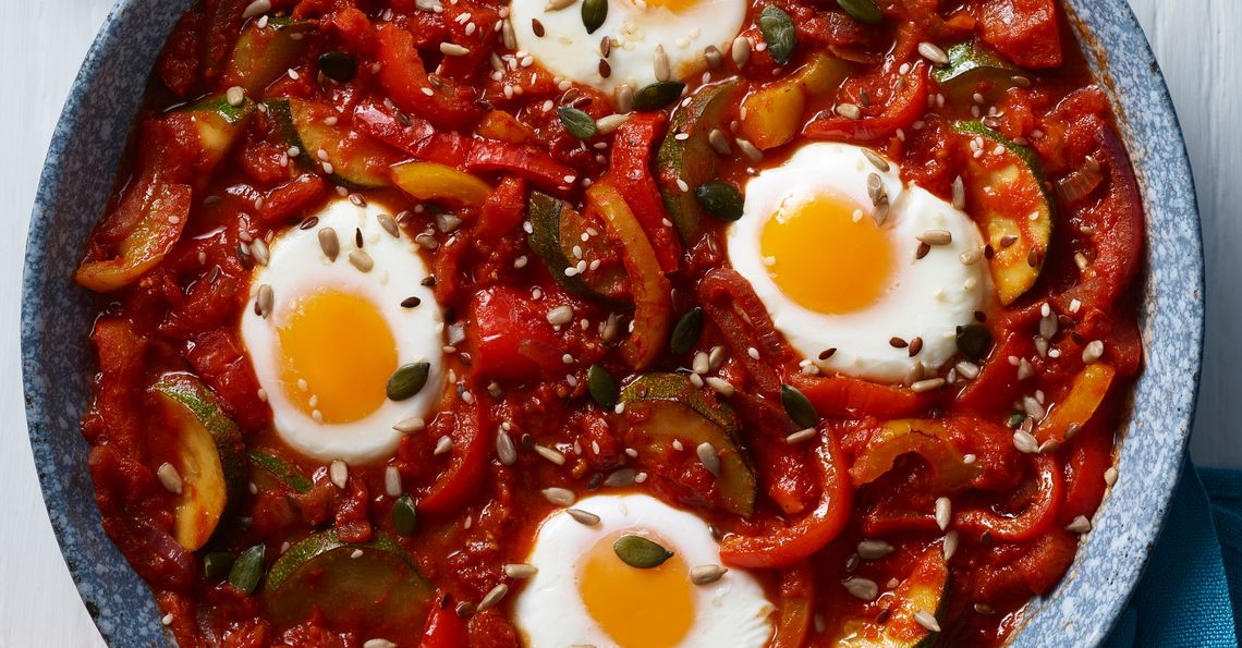 Tomato, courgette and pepper shakshuka