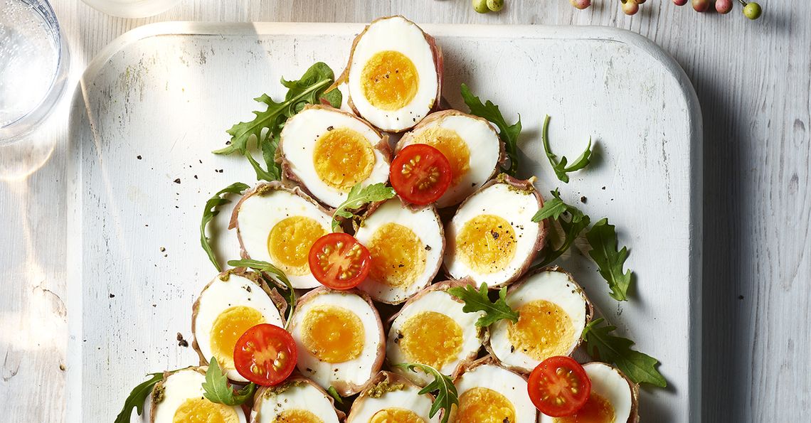 Prosciutto pesto eggs