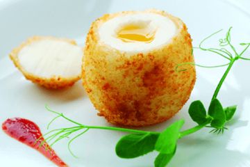 Egg with Parmesan shell