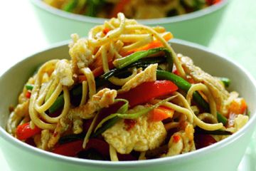 Stir fried thai noodles