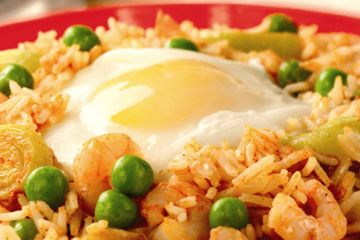 Spicy rice with prawns