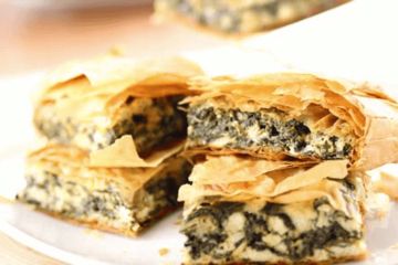 Greek filo with spinach pie