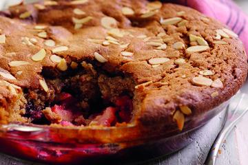 Eve's blackberry & apple pudding