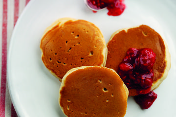 Pancakes flavoured with heather honey