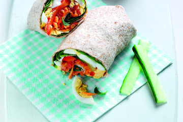 Egg and spinach wraps