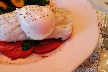 Poached egg & fish