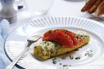 Fine herb omelette with sliced smoked salmon