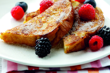 Warm eggy bread & berries