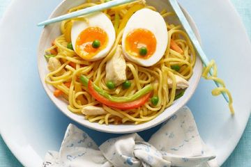 Annabel Karmel’s funny face noodle stir fry