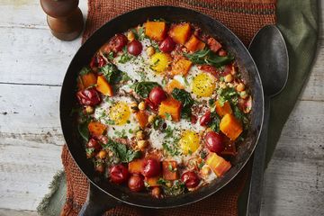 Pumpkin bake: Tomato and egg one pot