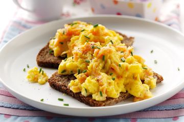 How to make scrambled eggs