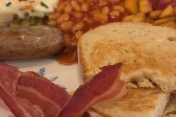 Cafe breakfast