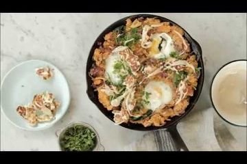 Embedded thumbnail for Izy Hossack&#039;s sweet potato falafel baked eggs